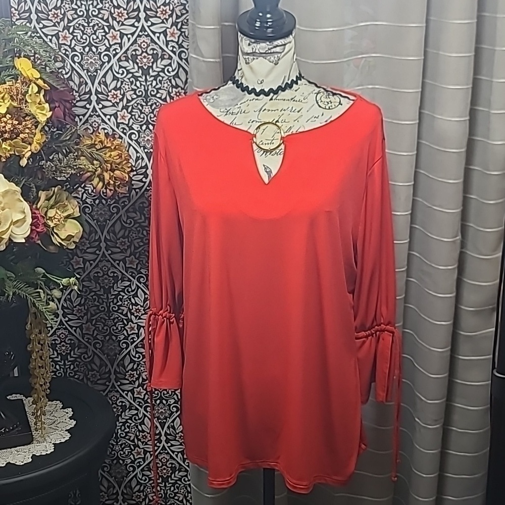 Ellen Tracy tie cuff party ready blouse